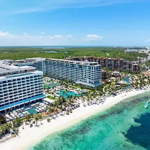 Mousai ***** Cancun